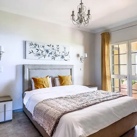 Baradaye Villa *