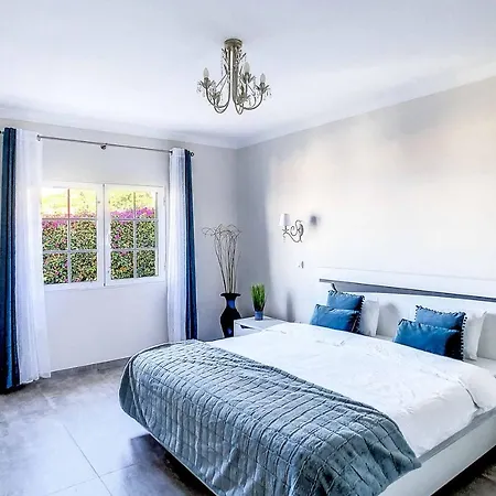 Baradaye Villa Estreito Da Calheta